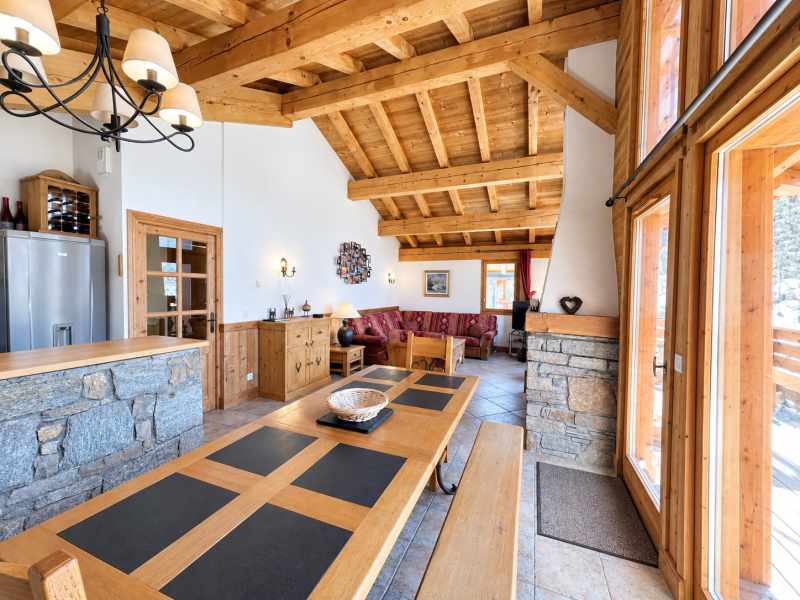 Detached chalet in Villarabout - Photo N°2