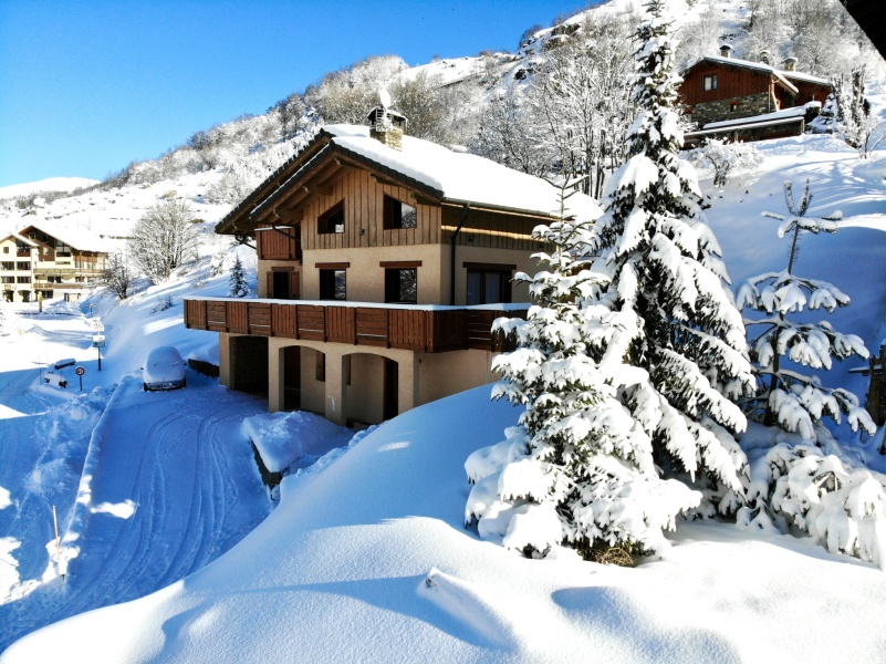 Individual chalet in le Bettaix