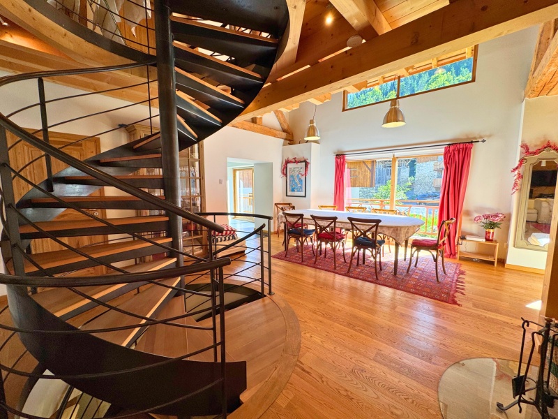 Individual chalet in La Combe - Photo N°3