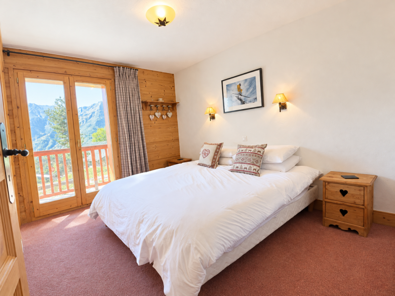 Detached chalet in Villarabout - Photo N°6