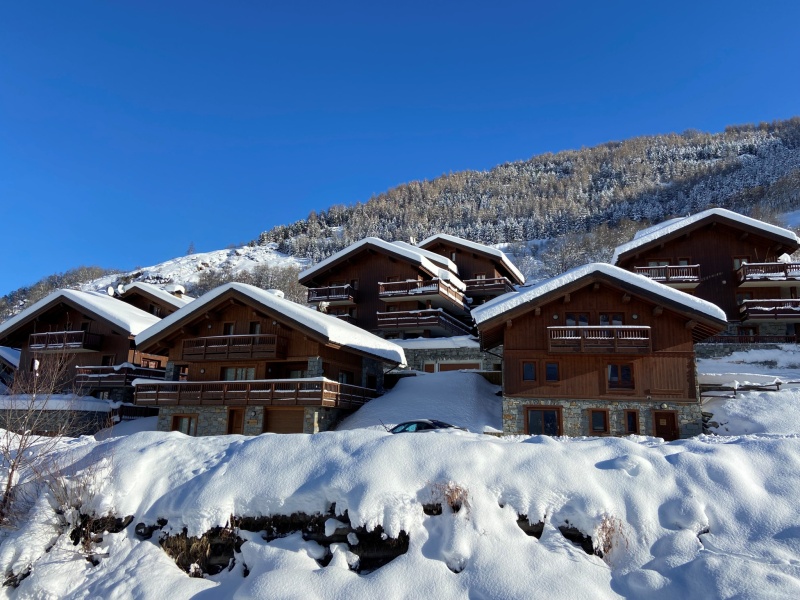 Detached chalet - close to the slopes - Photo N°3