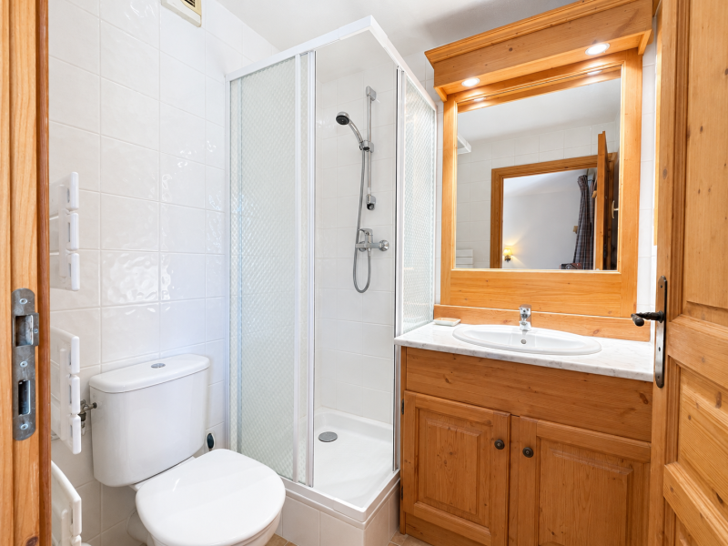 Detached chalet in Villarabout - Photo N°12