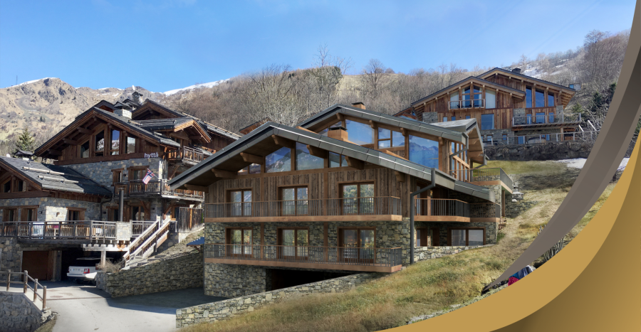 Exceptional chalet In the heart of the Village of Saint Martin de Belleville - Photo N°2